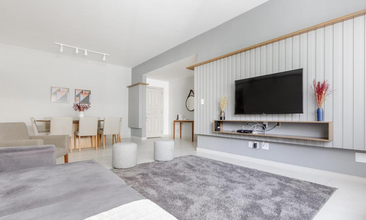 Apartamento Tabas Maravilhoso Ap 4qtos - Copacabana Cp0004